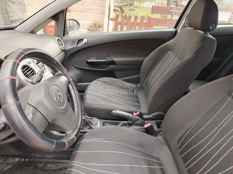 Opel Corsa D 