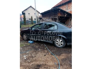 Opel Vectra C 1.9 CDTI