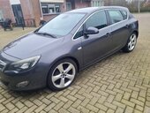 Opel Astra J 