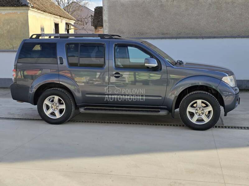 Nissan Pathfinder FUL//