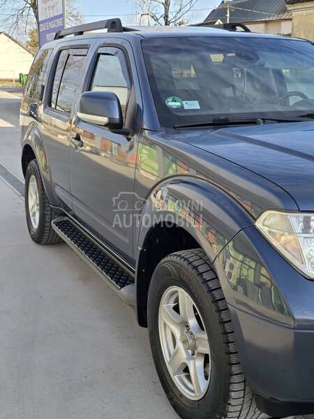 Nissan Pathfinder FUL//