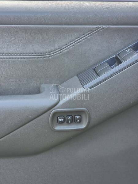 Nissan Pathfinder FUL//
