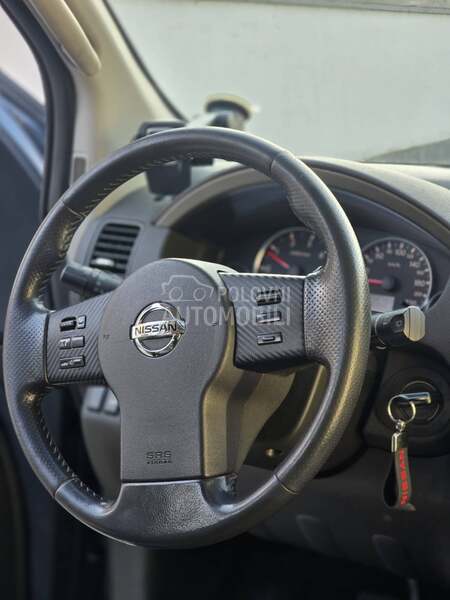Nissan Pathfinder FUL//