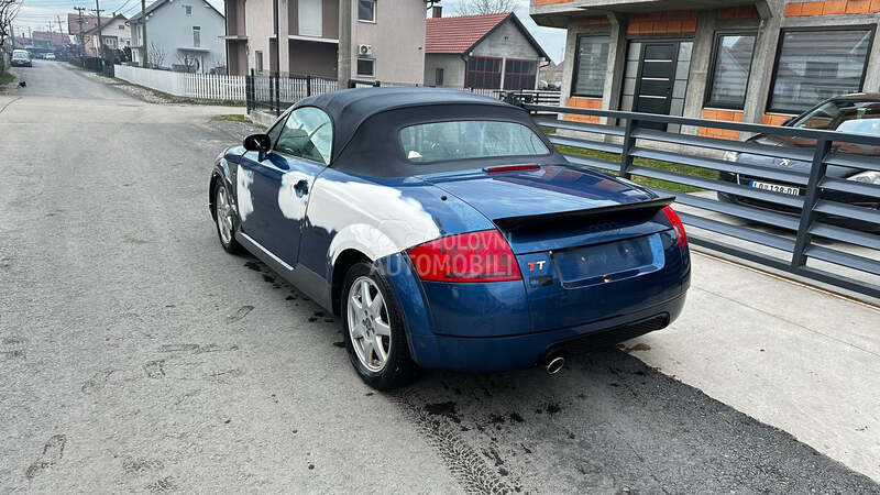 Audi TT 