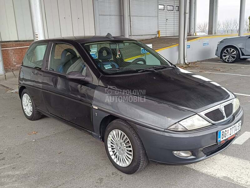 Lancia Ypsilon Y1.2 LS
