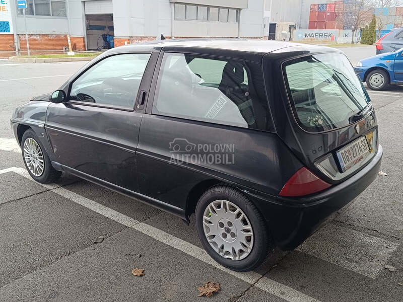 Lancia Ypsilon Y1.2 LS