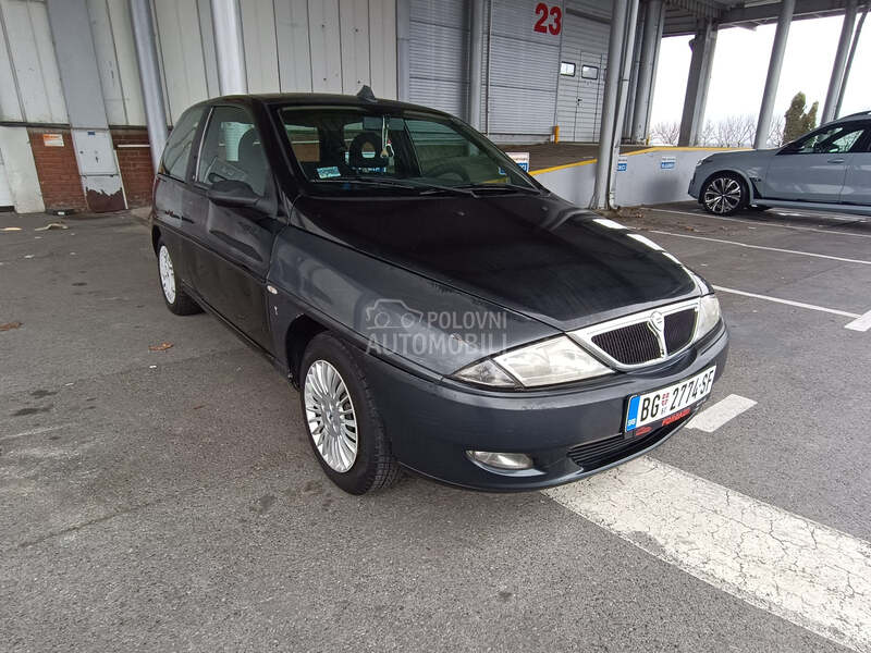 Lancia Ypsilon Y1.2 LS