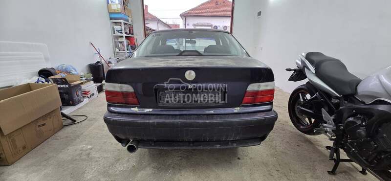 BMW 318 M paket
