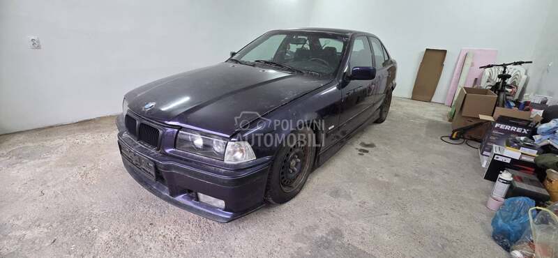 BMW 318 M paket
