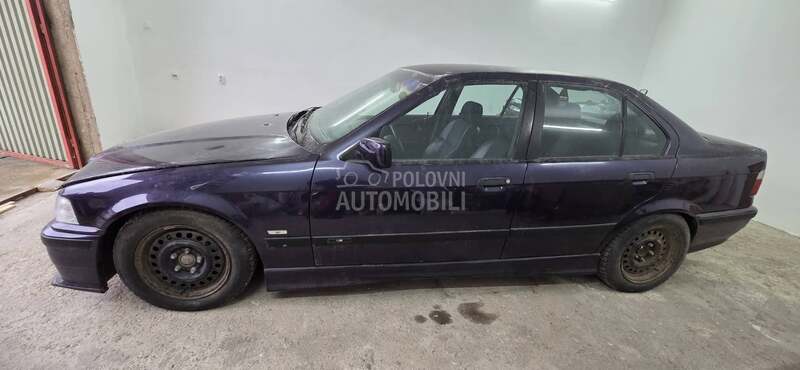 BMW 318 M paket