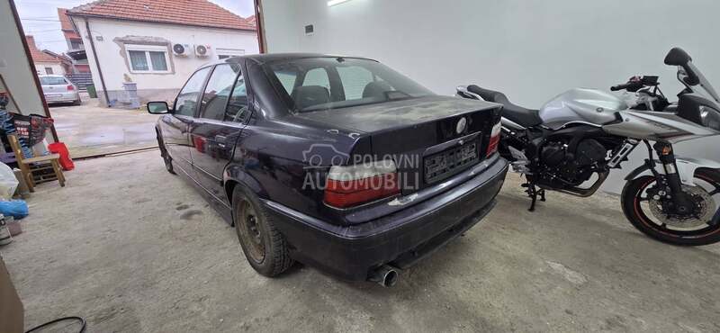 BMW 318 M paket