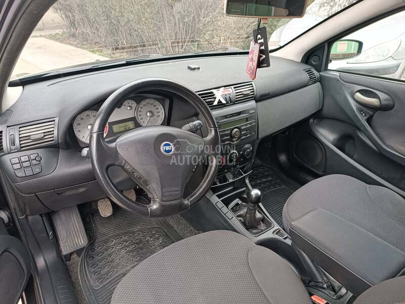 Fiat Stilo 1.6b  dugo  r e g