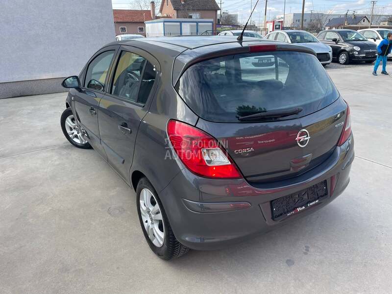 Opel Corsa D 