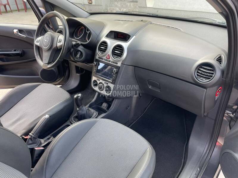 Opel Corsa D 