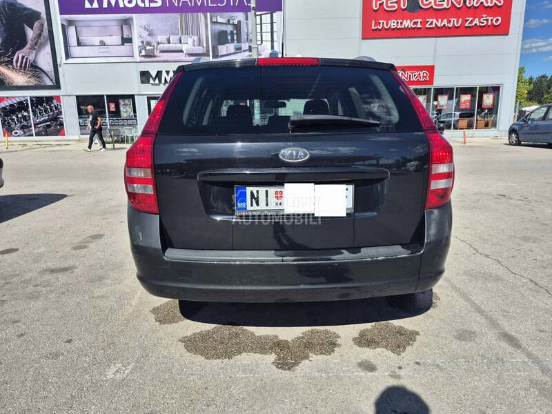 Kia cee`d sw 