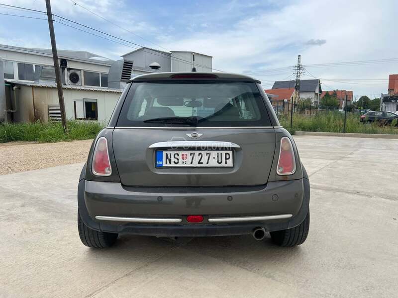 MINI Cooper Parklane