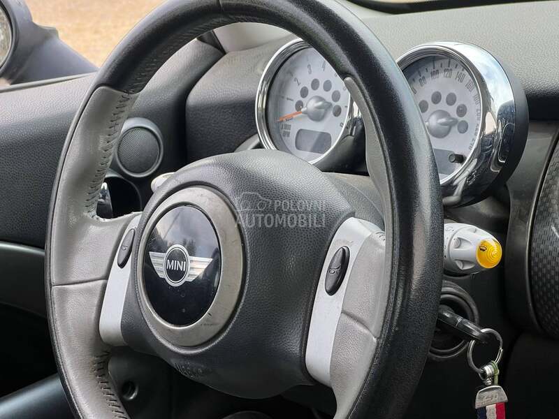 MINI Cooper Parklane