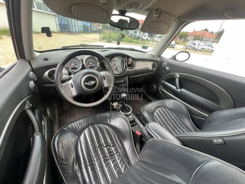 MINI Cooper Parklane