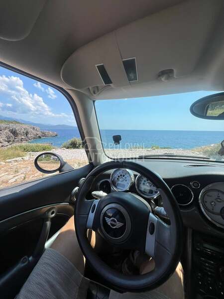 MINI Cooper Parklane
