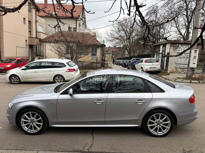 Audi A4 S-LINE/172000/N0V