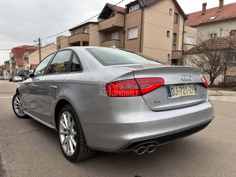 Audi A4 S-LINE/172000/N0V