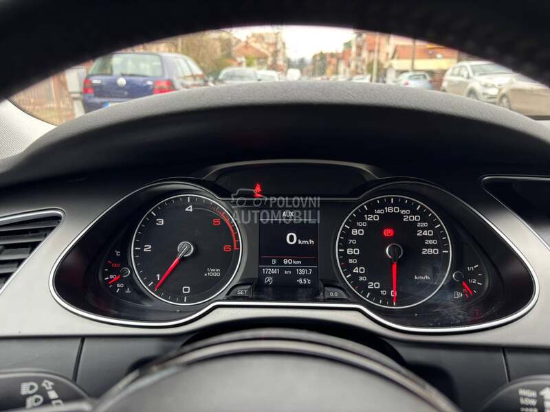 Audi A4 S-LINE/172000/N0V