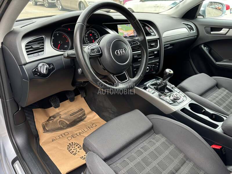 Audi A4 S-LINE/172000/N0V