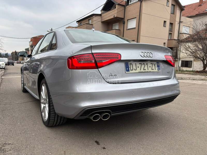 Audi A4 S-LINE/172000/N0V
