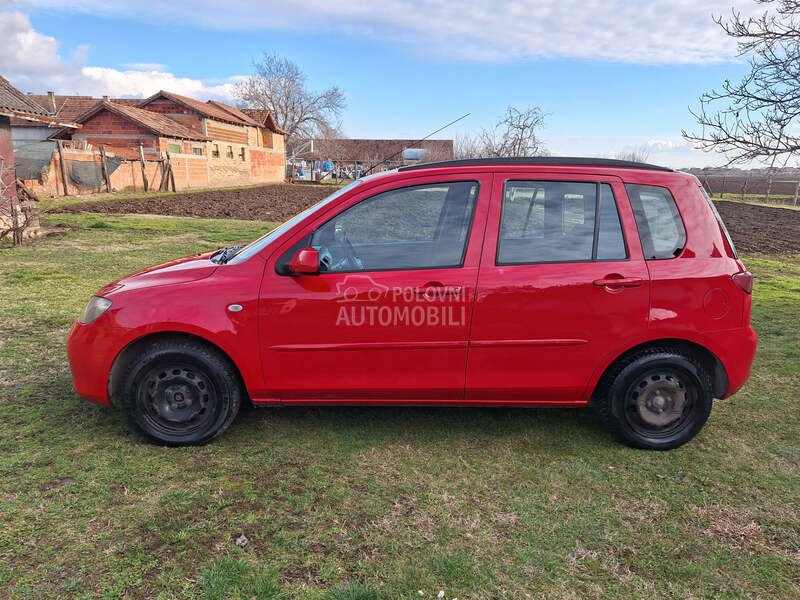 Mazda 2 