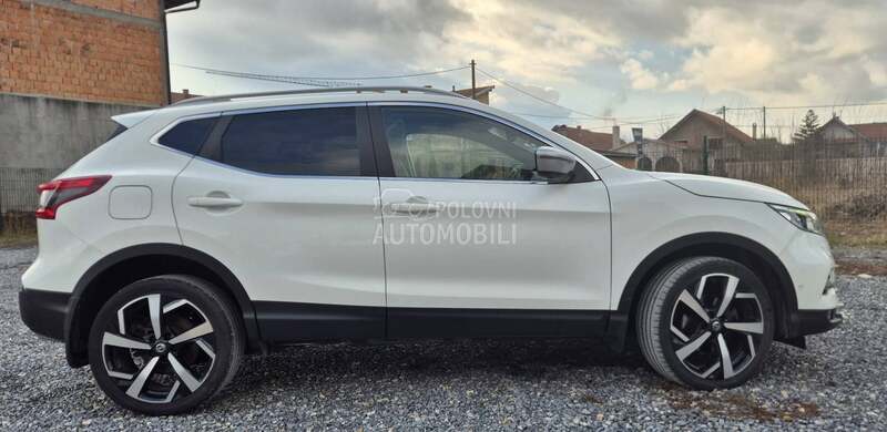 Nissan Qashqai Tekna Plus