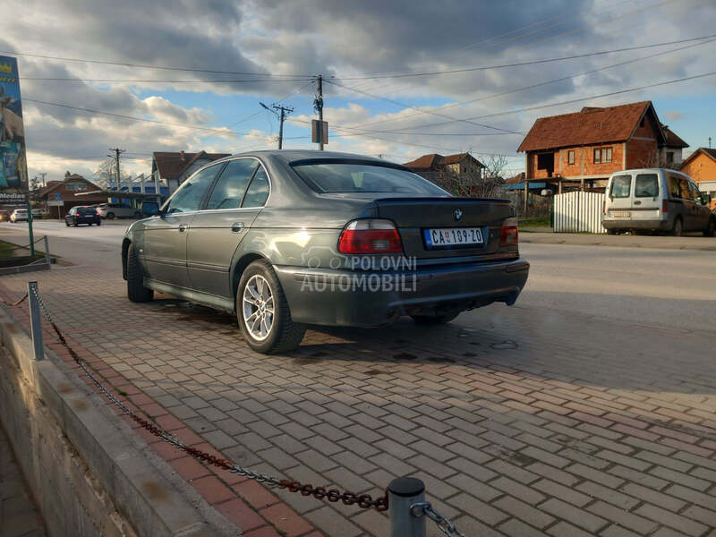 BMW 530 3.0