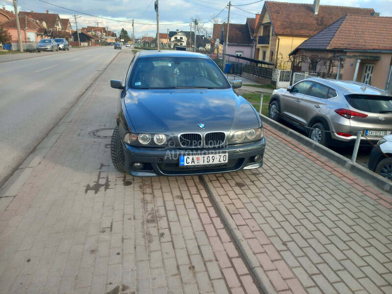 BMW 530 3.0