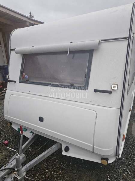 Burstner 4422 studio