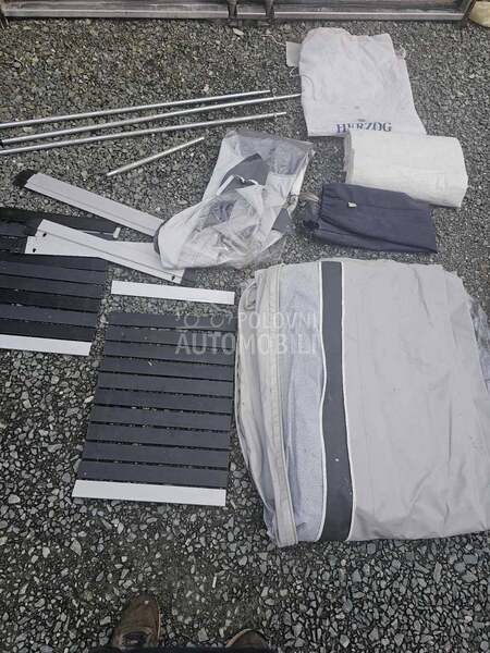 Burstner 4422 studio