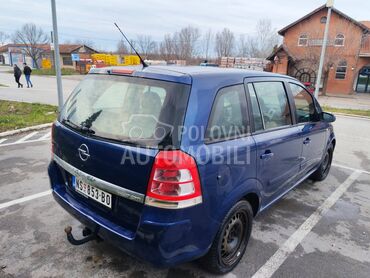 Opel Zafira 