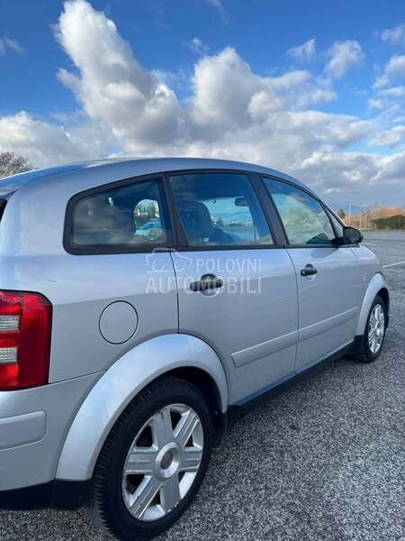 Audi A2 
