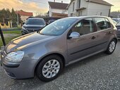 Volkswagen Golf 5 1.6 B