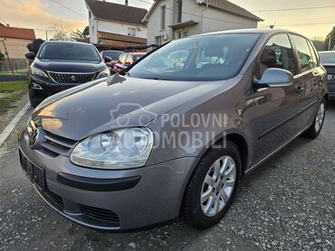 Volkswagen Golf 5 1.6 B