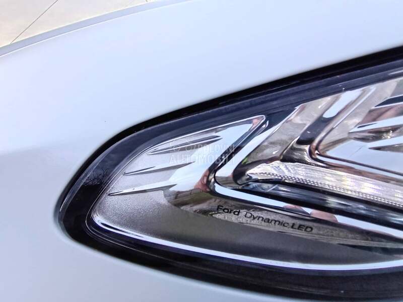 Ford Mondeo Titanium