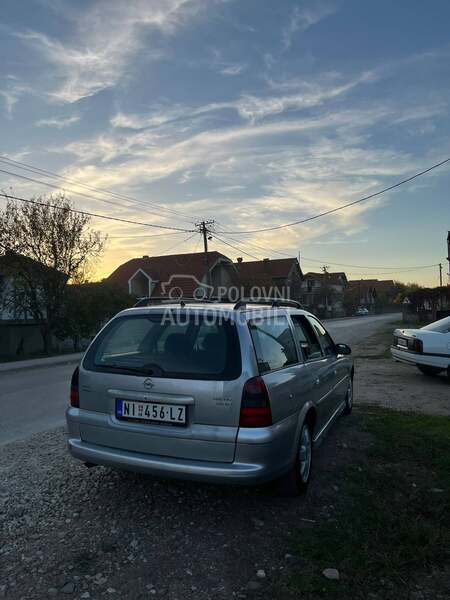 Opel Vectra B Istaknut oglas