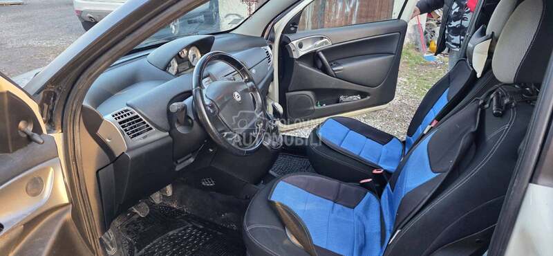 Lancia Ypsilon 1.4
