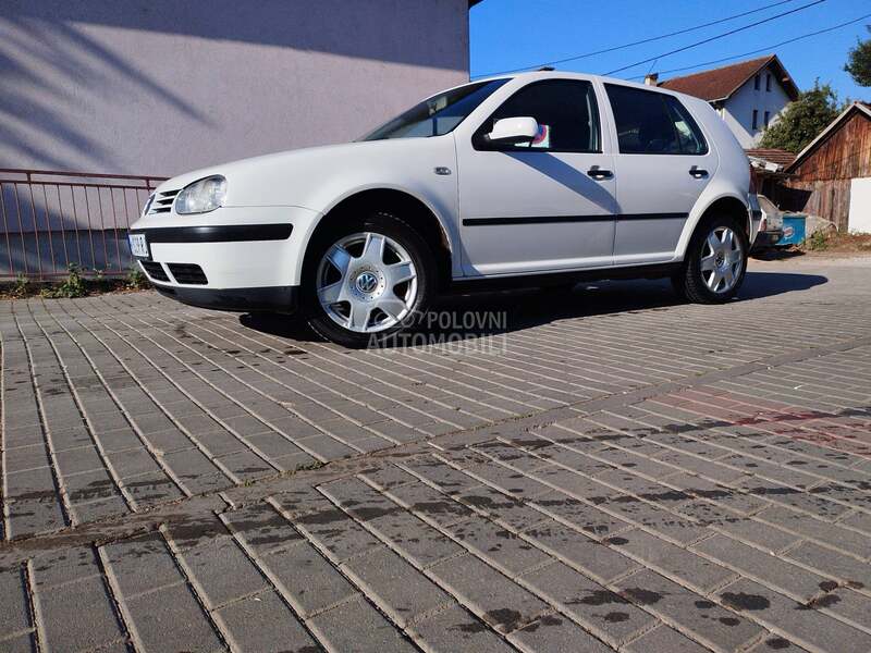 Volkswagen Golf 4 2.0