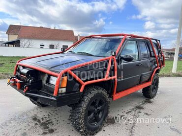 Jeep Grand Cherokee 5.2 i