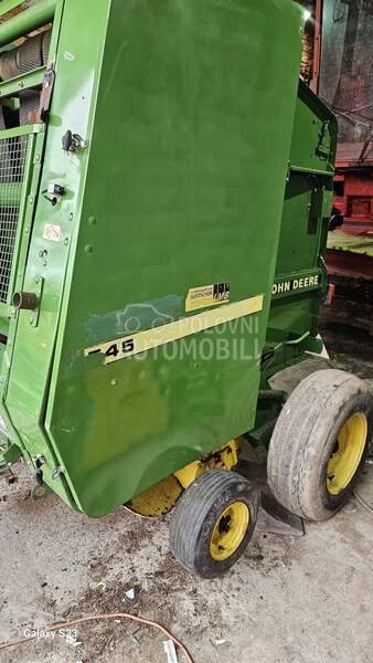 John Deere 545