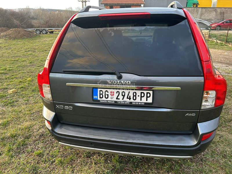 Volvo XC90 