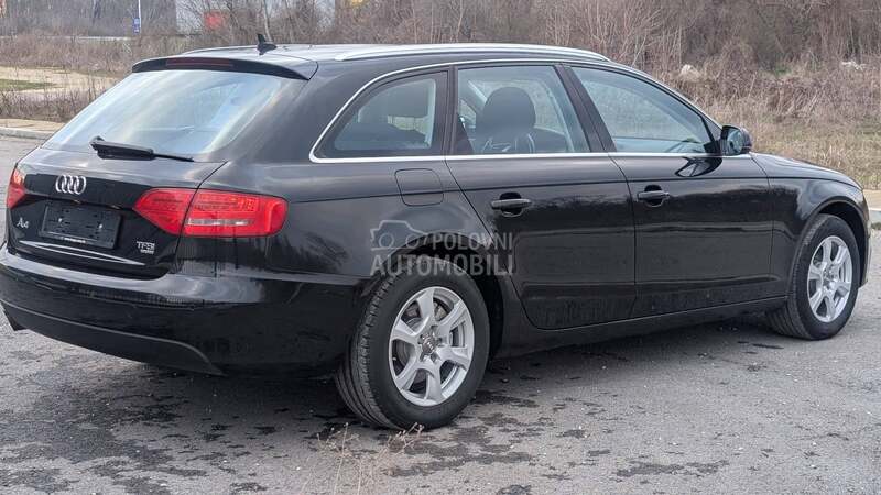 Audi A4 TFSI/QUATTRO/CH