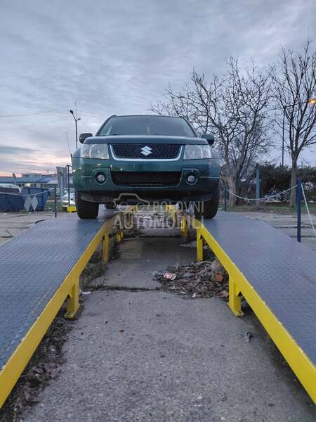 Suzuki Vitara suv