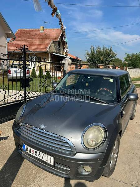MINI One 