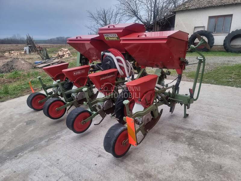 Nodet Pneumassem 4 reda