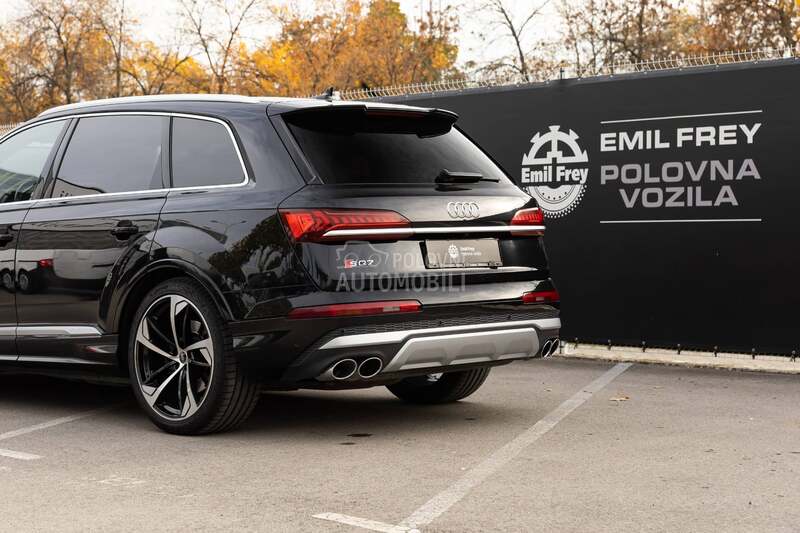 Audi SQ7 